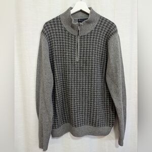 Brooks Brothers grey houndstooth Italian merino wool 1/4 zip grey sweater size L
